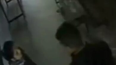 The student slapped the female teacher.