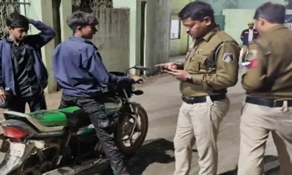 The Sashakt App will keep an eye on stolen vehicles: Strict action against modified silencers and heavy horns