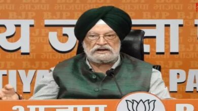 Union Minister Hardeep Puri admits he met Epstein 3-4 times