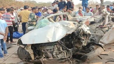 Car rams into truck, 4 dead, including 3 CRPF jawans; bodies retrieved using cutter