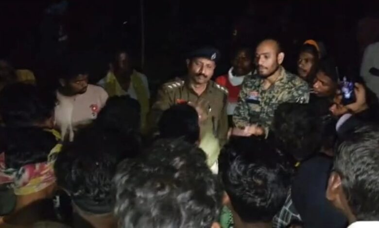 Uproar erupts in Dhamtari over burial of a converted woman; villagers insist on exhuming the body