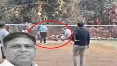 Businessman dies of heart attack while playing badminton