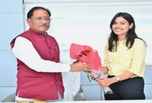 CM Sai felicitates Supriya Thakur, who secured All India 4th Rank in CDS exam