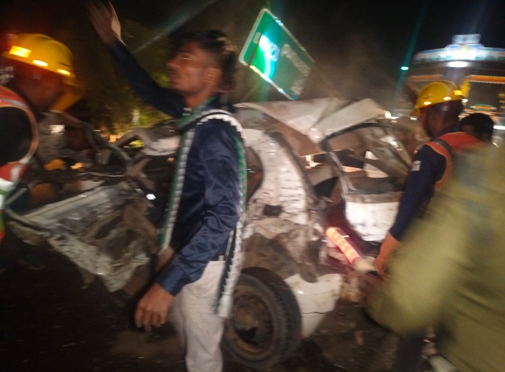 Two road accidents in Chhattisgarh, 5 killed