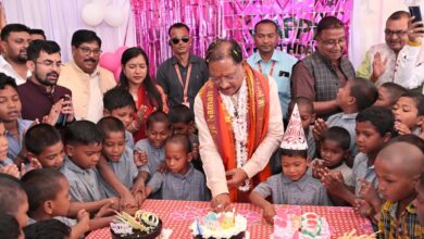 The smile on the faces of children became the biggest gift on the Chief Minister's birthday.