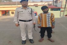 Robbery at knife point in Raipur, police arrest the accused