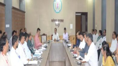 Collector held a review meeting of PM Suryaghar Yojana.