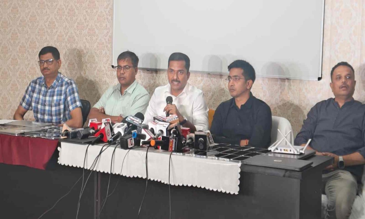 Raipur Police busts interstate betting racket operating from Goa