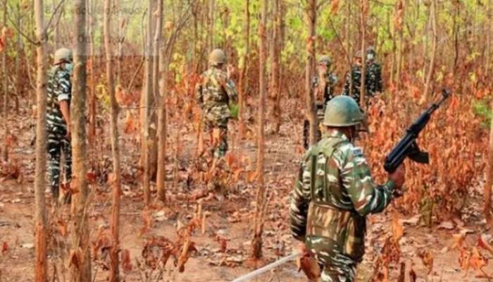 An encounter is underway between security forces and Naxalites in Bijapur.