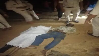 Two friends drowned in a pond after a drinking party.