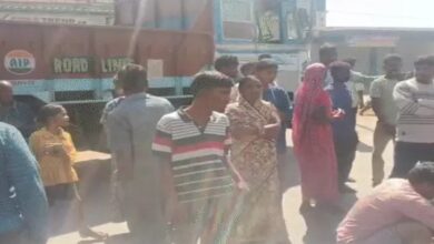 Horrific accident in Balod: Forest department watchman crushed by 14-wheeler truck