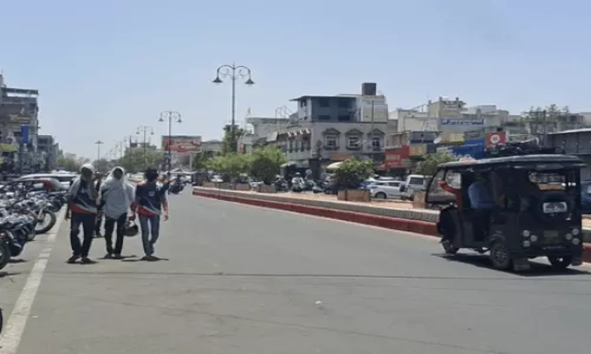 Temperatures reach 39°C in MP and Rajasthan: Heatwave alert issued in several states, snowfall expected in the mountains