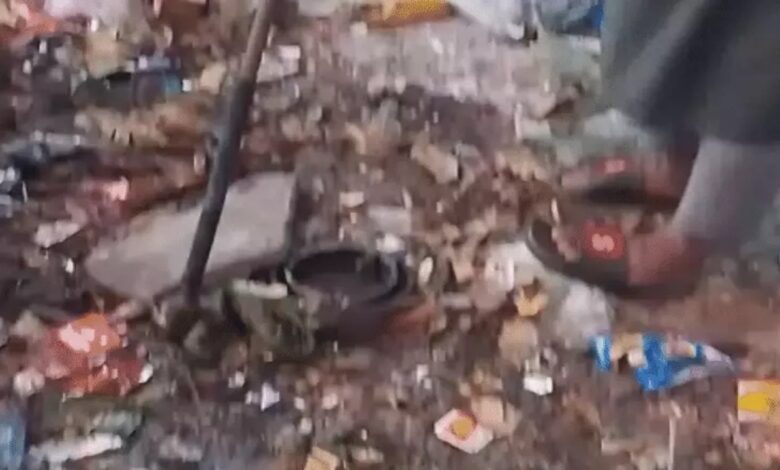 Dead earthworm found in water line, residents fear Indore-like tragedy