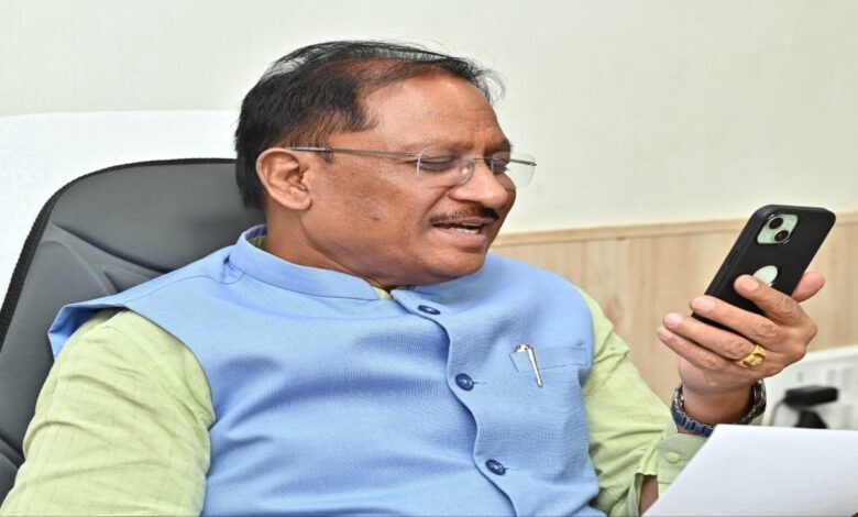 Chief Minister congratulates successful candidates in UPSC Civil Services Examination