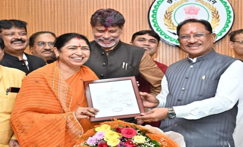Courtesy meeting of newly elected Rajya Sabha member Lakshmi Verma with CM Sai