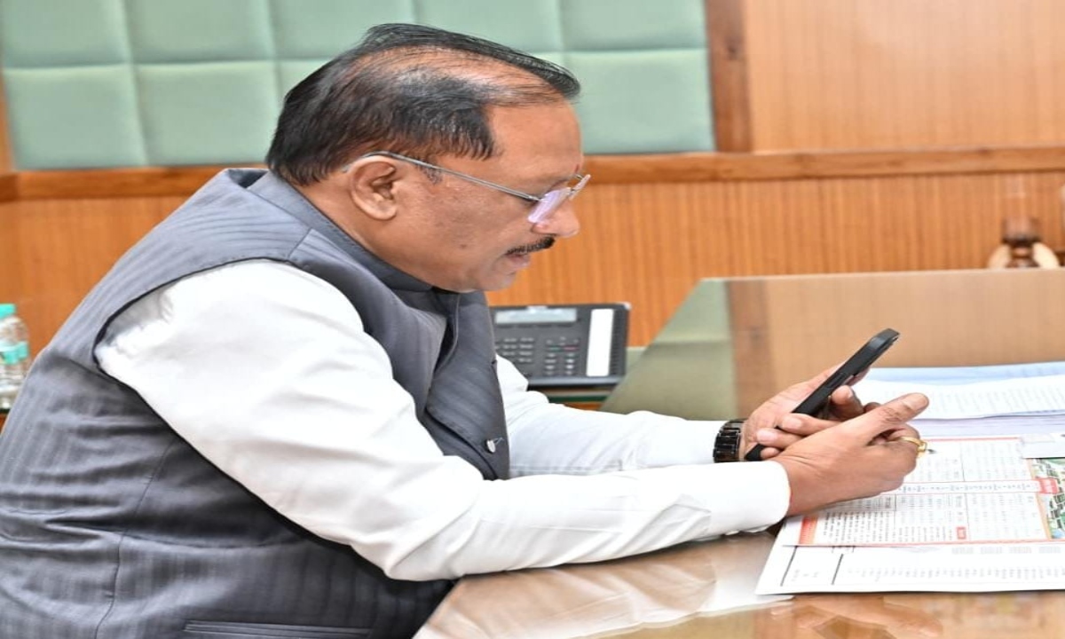 Ankit Sakni of Bijapur cracks UPSC Civil Services exam, CM Sai congratulates him