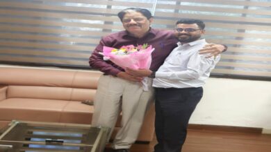 Courtesy meeting of Chief Minister's Advisor Dr. Dhirendra Tiwari with Vice Chairman of State Policy Commission Ganesh Shankar Mishra