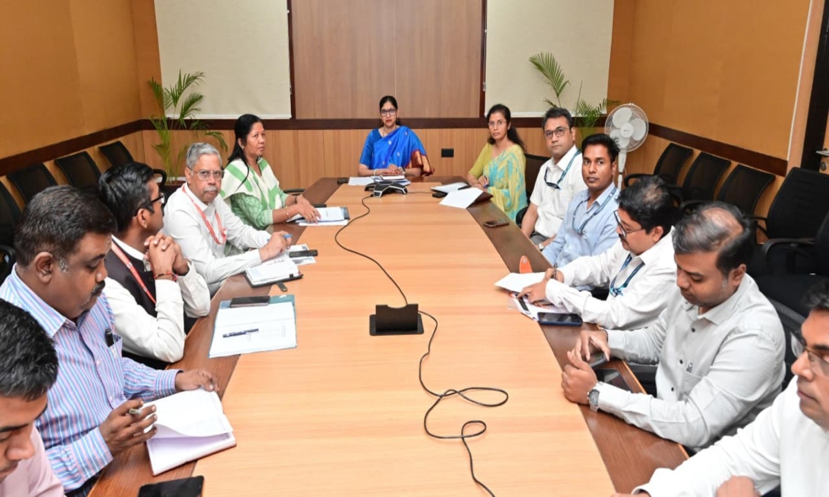 Chhattisgarh has sufficient stock of LPG, diesel and petrol, and instructions for monitoring.