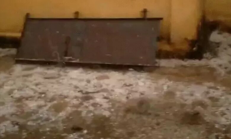 Hail falls in Dhamtari and Gariaband; youth scorched by lightning; rain in Surguja.