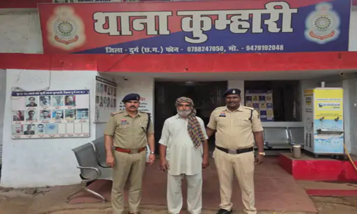 Opium Smuggling Network Busted; 70-Year-Old Man Arrested