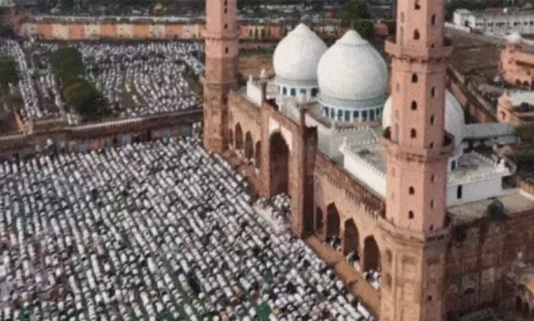 Eid-ul-Fitr Celebrated with Fervor Across the Nation: President and PM Extend Greetings