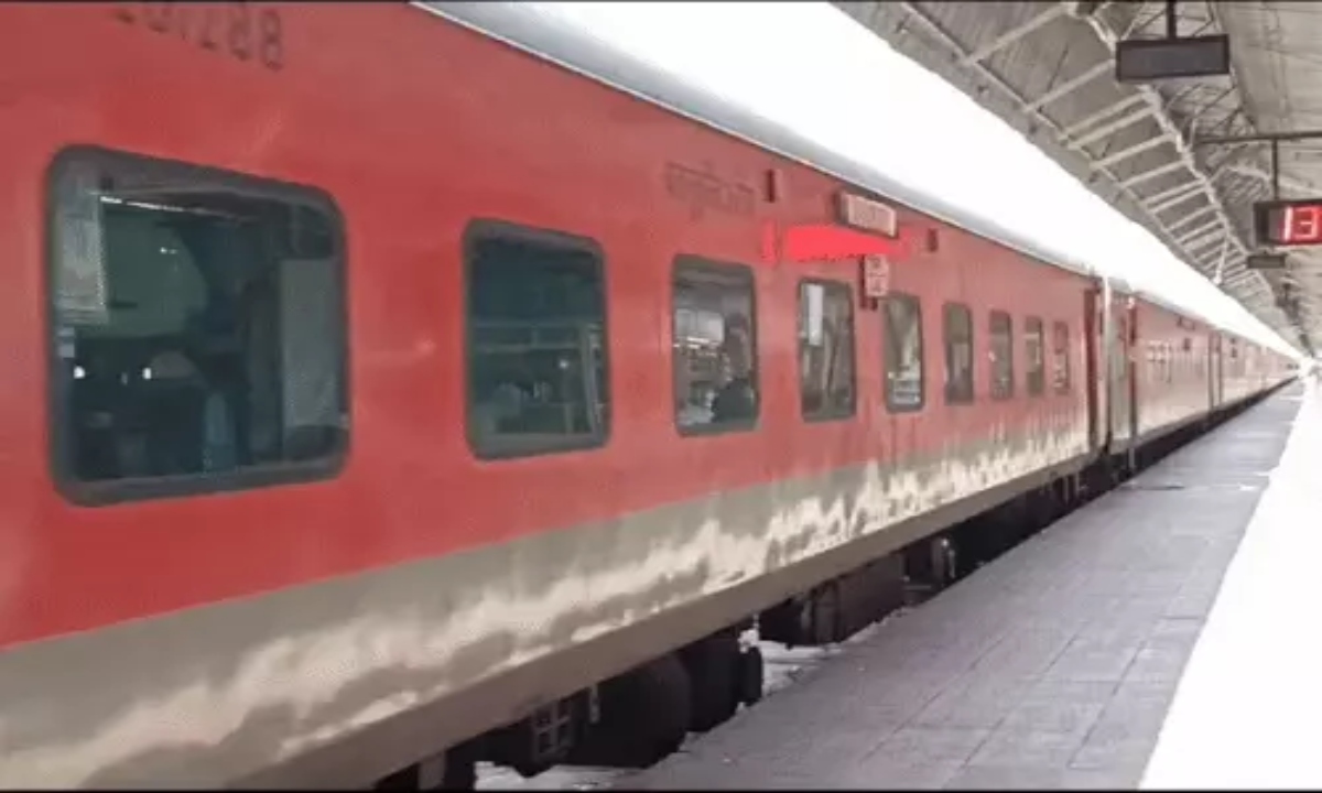 Theft Worth Lakhs on the Ajmer-Amritsar Express
