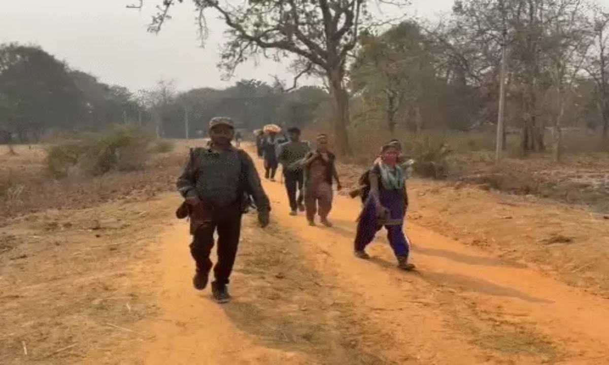 The last major fighter, Paparao—not killed, but surrendered.