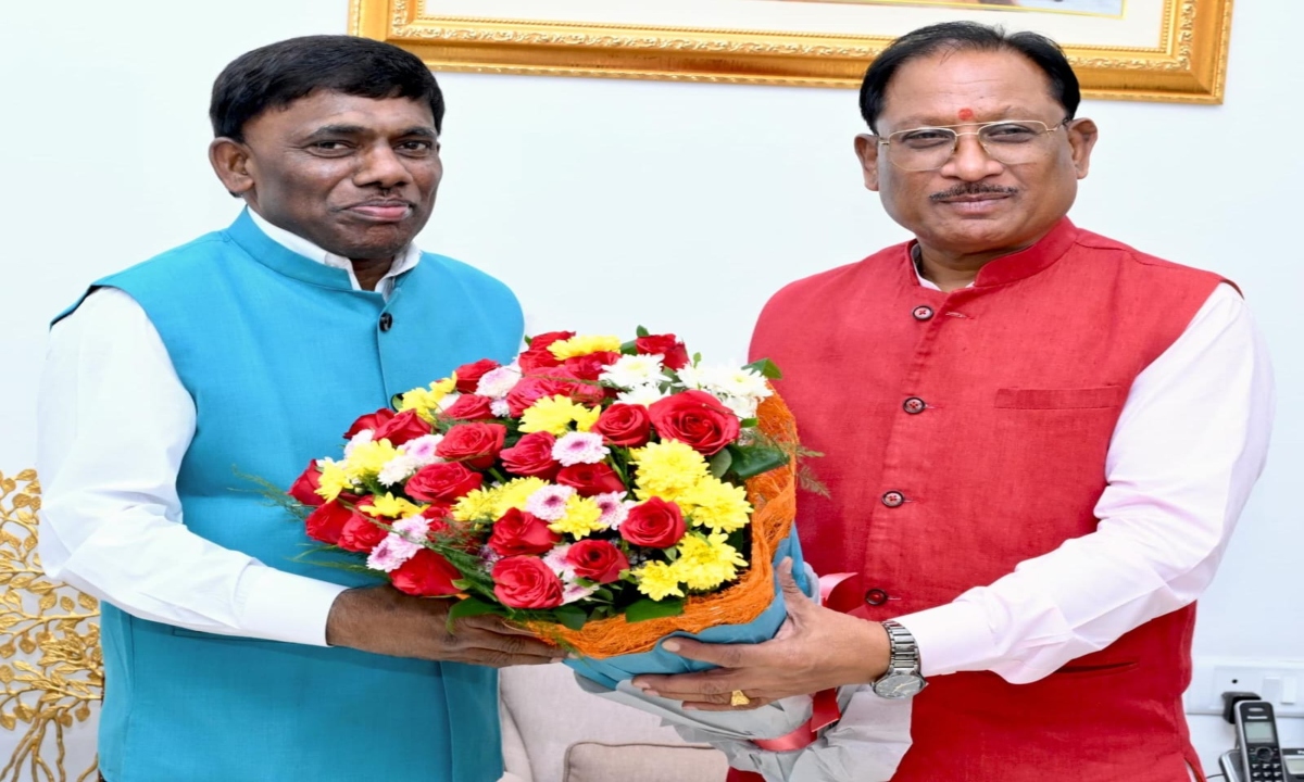 Goa's Sports Minister Pays Courtesy Visit to CM Vishnu Deo Sai