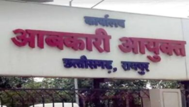 Dispute over Contract in Excise Department: Manpower Supply in Violation of Rules; Complaint Filed with Commissioner