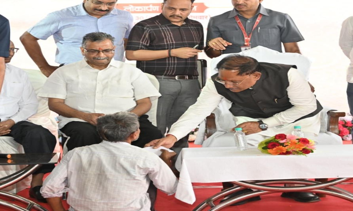 CM Sai's Compassionate Side: Heeds the Plea of Differently-abled Chandulal, Arranges a Tricycle on the Spot