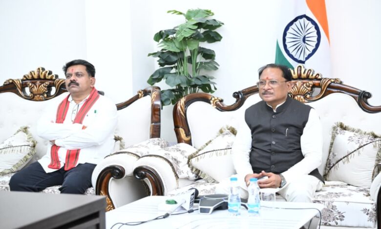 Chief Minister Sai Inaugurates 'Kayastha Mangal Bhawan' in Chandkhuri