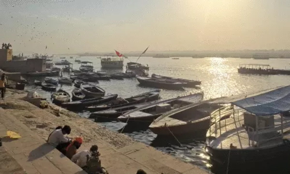 Mercury to Cross 40°C in Delhi-UP: Snowfall in Manali, Tornado in Jammu