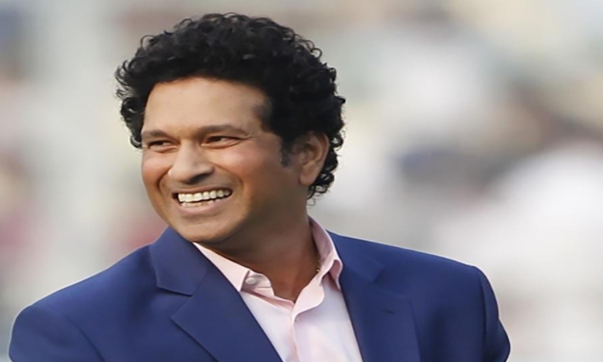 Sachin Tendulkar to arrive in Dantewada today with his family; will meet tribal children and inaugurate a sports ground.