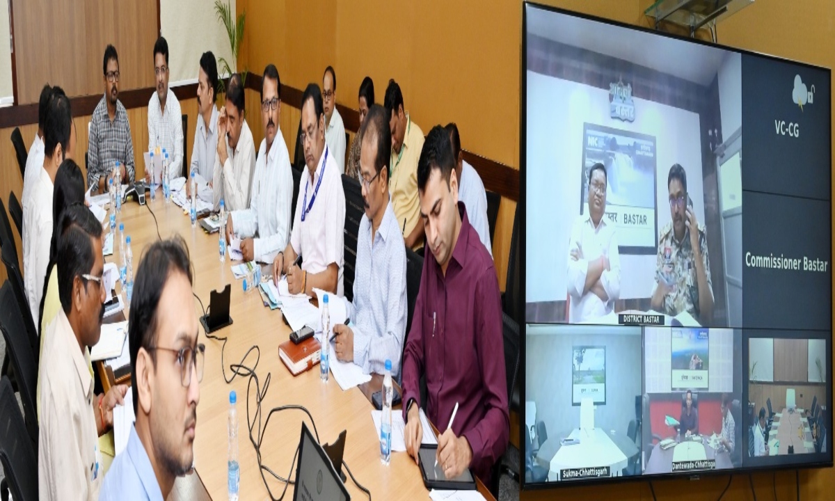 बस्तर से विस्थापितों की होगी घर वापसी