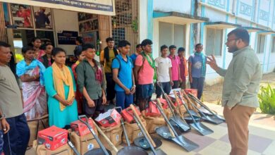 A New Path After Surrender: 32 Youths in Sukma Find a Foundation for Employment; Self-Reliance Begins with Mason Kits