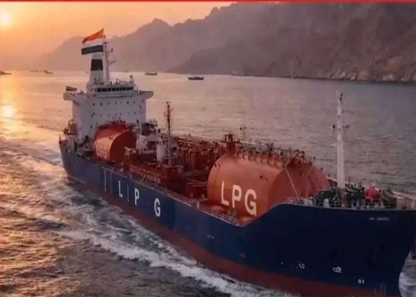 Relief Amidst LPG Crisis: ‘Green Sanvi’ Crosses Strait of Hormuz; Set to Reach Mumbai by April 6
