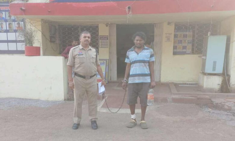 Woman blackmailed with fake Instagram ID