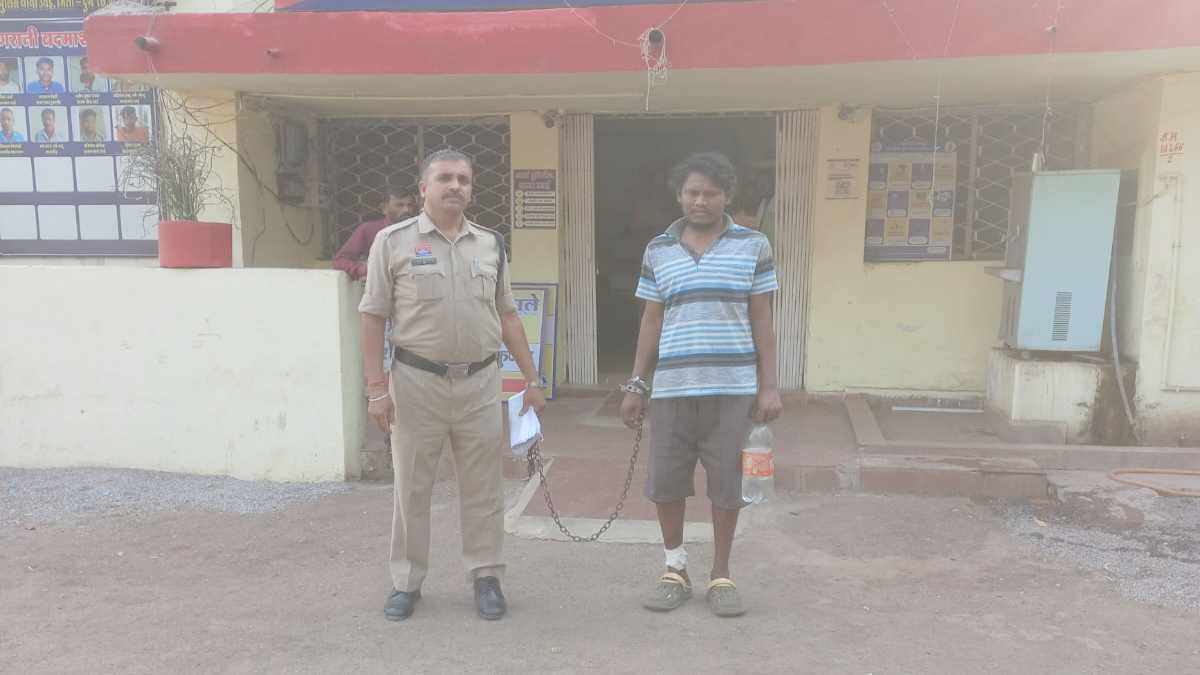 Woman blackmailed with fake Instagram ID