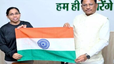 Mountaineer Amita Shrivas Meets CM Sai, Resolves to Conquer Everest