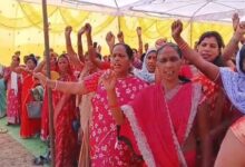 Transparency in Saree Distribution to Anganwadi Workers: Sarees Falling Short of Standards Will Be Replaced
