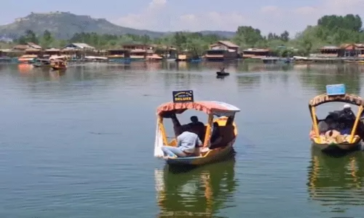 Mercury Crosses 40°C in 6 States: Heatwave Alert from April 15; Heavy Rainfall Forecast for the Northeast