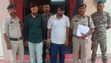 Addiction Turns Them into Peddlers: Two Youths Arrested for Selling 'Chitta' from a Car