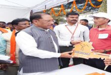 From a Mud Hut to a Permanent Home: Silger's Marvi Kosa Builds His Own Abode; Chief Minister Hands Over the 'Key to Happiness'