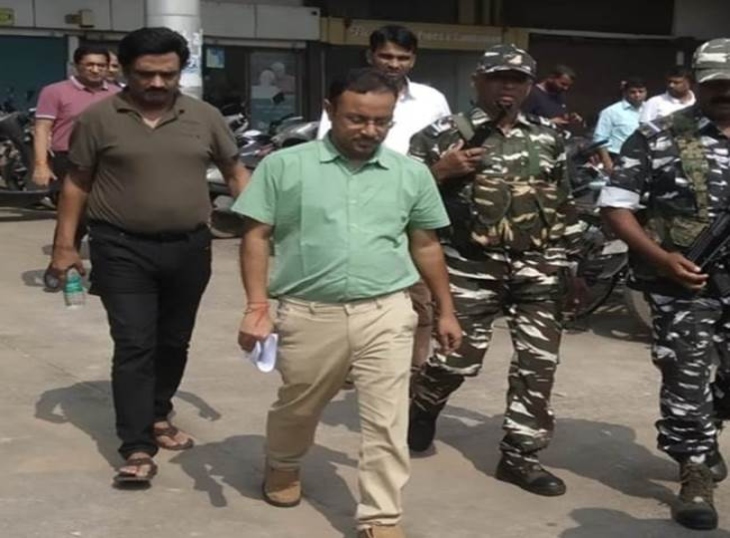 Coal Scam: IAS Officer Sameer Vishnoi's Assets Worth ₹4 Crore Attached; ACB-EOW Takes Action Following Court Order