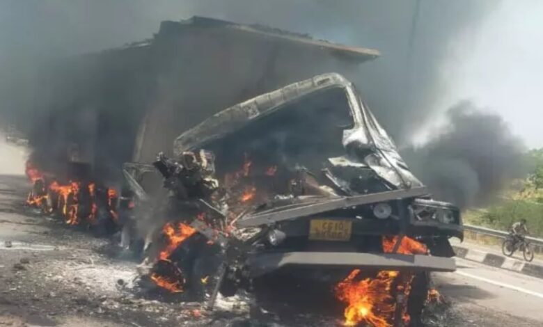 Road Accident: Trailer Driver Burnt Alive After Dozing Off at the Wheel; Incident Near Samalpuri Bridge