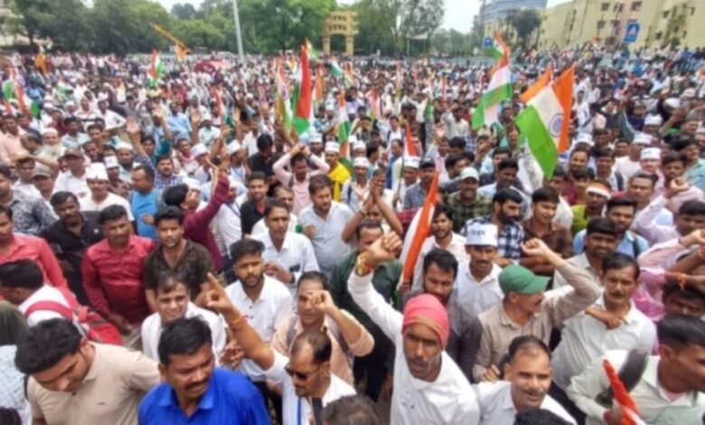 Teachers' Show of Strength in the Capital