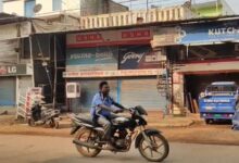 Shutdown Against Bulldozer Action: Markets Closed in Pakhanjur; Preparations Underway to Gherao SDM Office