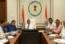 There is no shortage of fertilizer in the state; all farmers will receive fertilizers on time.