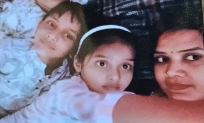 दुर्ग में सनसनी: कॉन्स्टेबल की पत्नी और बेटे की हत्या, महिला ने चाकू से 18-14 वार किए; दो बेटियां घायल