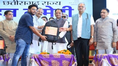 CM hands over first aid kits to Haj pilgrims